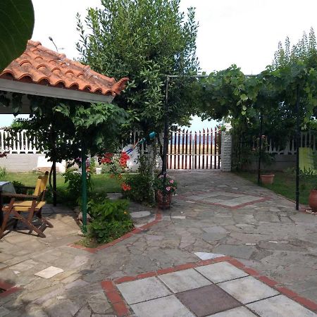 Villa Iris Vrasná 外观 照片