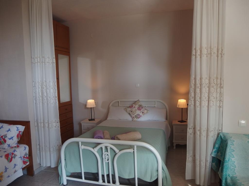 Villa Iris Vrasná 外观 照片